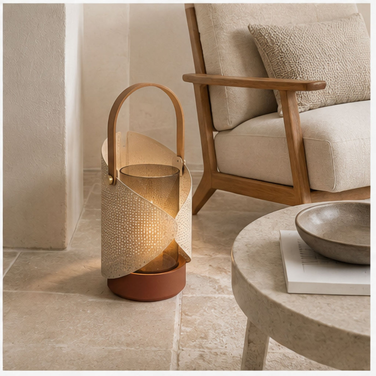 Lanterne Voile – Lanterne décorative en métal perforé et verre fumé