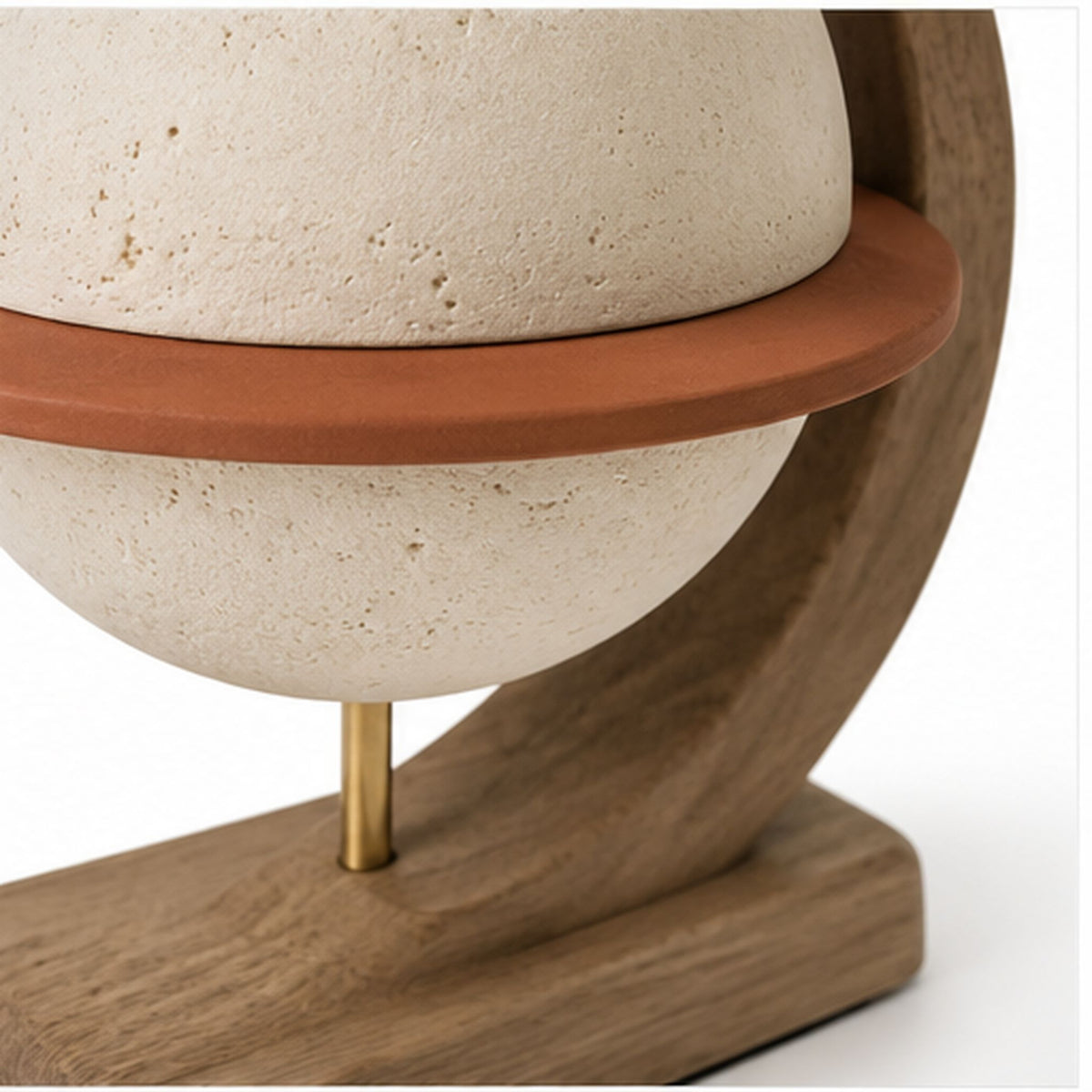 Sphère Horizon – Sculpture de table sur base en bois